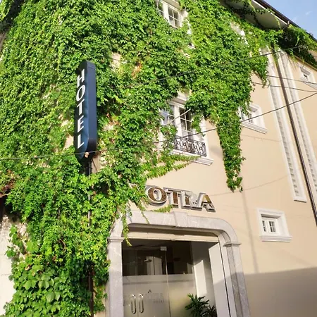 Treva 3* Шкодер